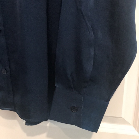 Maurices NWT XL Ladies LS Button Down Blouse - Picture 4 of 5